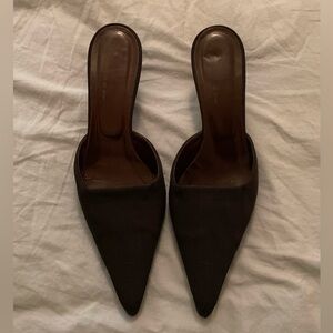 Donald J. Pliner Bl Nylon Kitten Heel Mules 8.5. Made in the Mountains of Italy